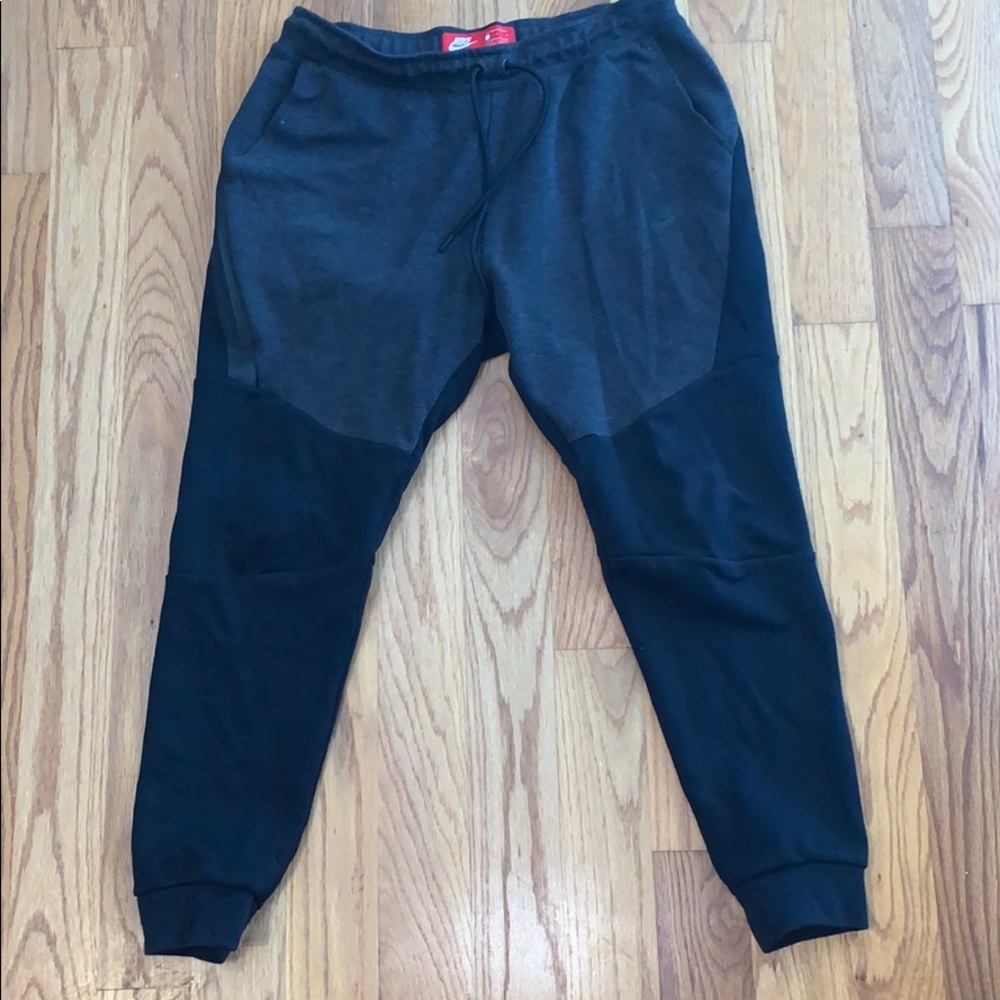 Nike Tech-Fit Sweatpants